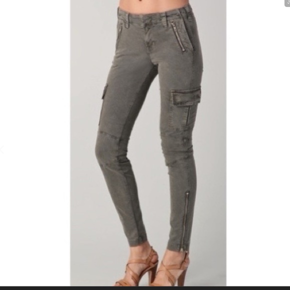 Skinny Cargos  in Olive 28 - Picture 12 of 12